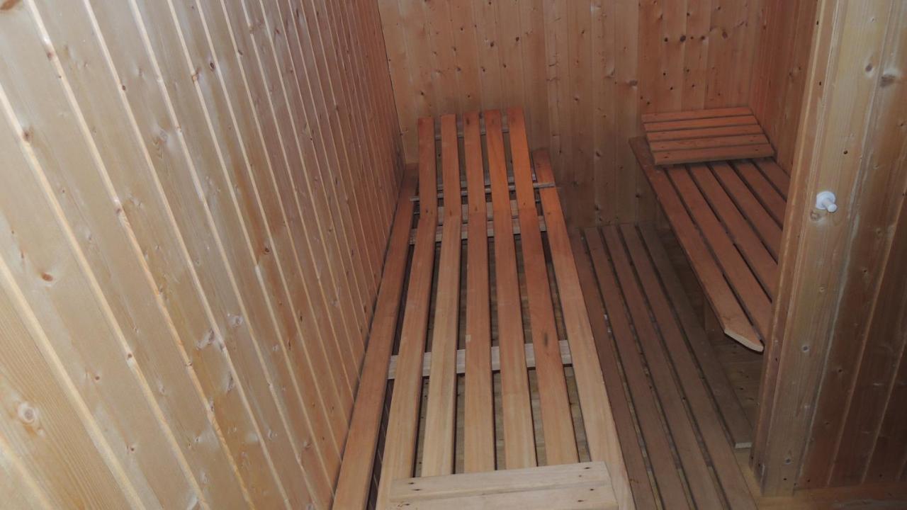 Ferienwohnung Blockhaus Juka Vinningen Bagian luar foto